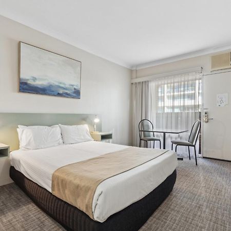 Econo Lodge Dockside Glenelg Аделаида Экстерьер фото
